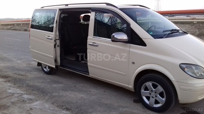 Mercedes Vito 111 2010, 181,000 km - 2.2 л - Bakı