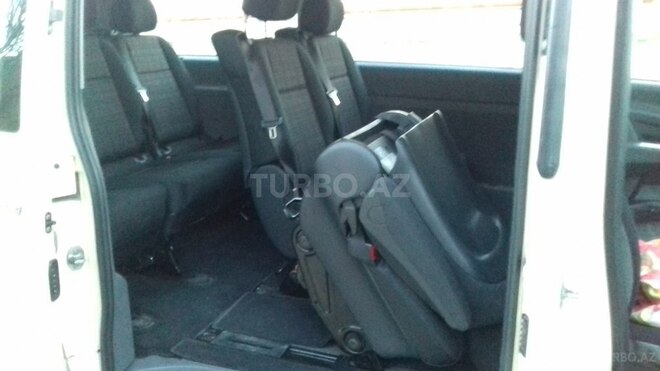 Mercedes Vito 111 2010, 181,000 km - 2.2 л - Bakı