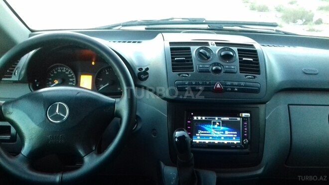 Mercedes Vito 111 2010, 181,000 km - 2.2 л - Bakı