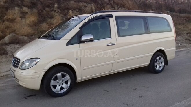 Mercedes Vito 111 2010, 181,000 km - 2.2 л - Bakı