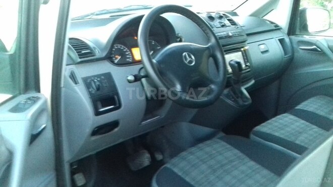 Mercedes Vito 111 2010, 181,000 km - 2.2 л - Bakı