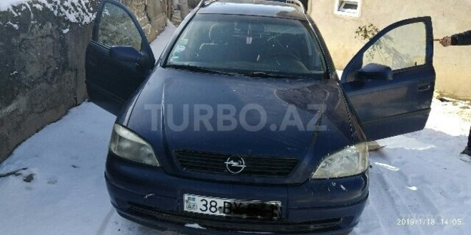 Opel Astra 1999, 250,000 km - 1.6 l - Qusar