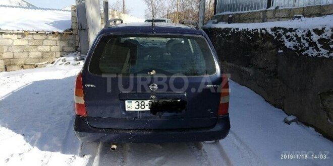 Opel Astra 1999, 250,000 km - 1.6 l - Qusar