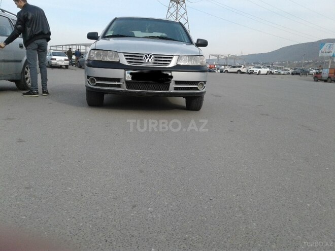Volkswagen Passat 2005, 180,000 km - 1.8 l - Xırdalan