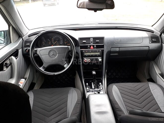 Mercedes C 220 1996, 185,000 km - 2.2 l - Bakı
