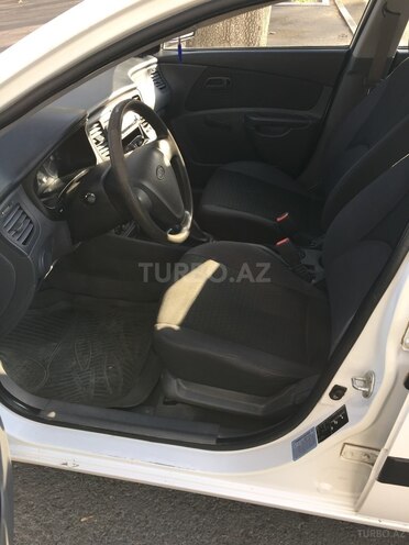 Kia Rio 2008, 127,300 km - 1.4 l - Mingəçevir