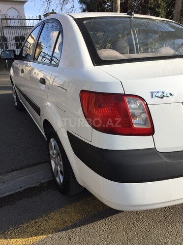 Kia Rio 2008, 127,300 km - 1.4 l - Mingəçevir