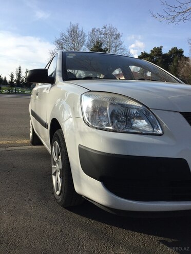 Kia Rio 2008, 127,300 km - 1.4 l - Mingəçevir