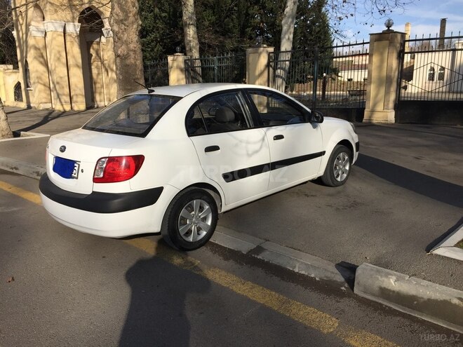 Kia Rio 2008, 127,300 km - 1.4 l - Mingəçevir