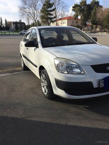 Kia Rio 2008, 127,300 km - 1.4 l - Mingəçevir