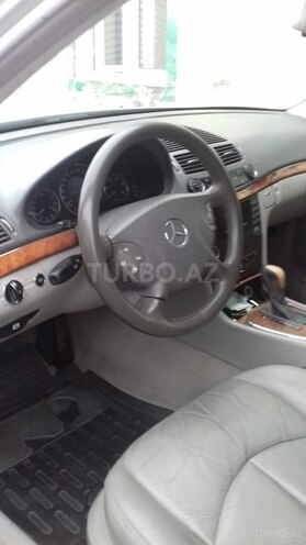Mercedes E 270 2004, 380,000 km - 2.7 l - Şirvan