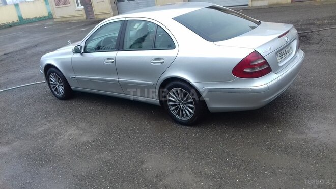 Mercedes E 270 2004, 380,000 km - 2.7 l - Şirvan