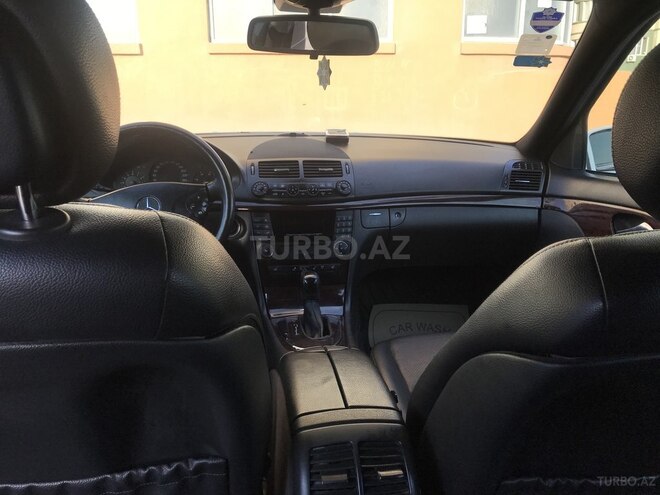 Mercedes E 220 2007, 200,000 km - 2.2 л - Bakı