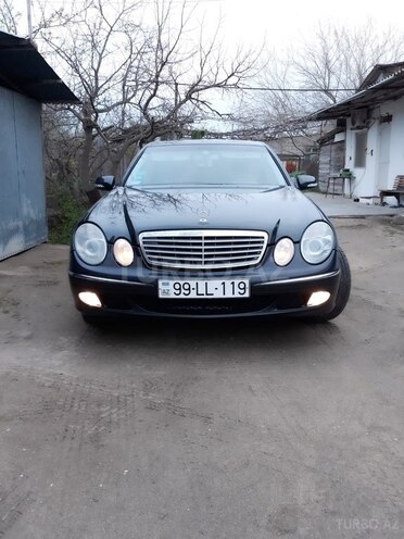 Mercedes E 320 2004, 296,000 km - 3.2 l - Bakı