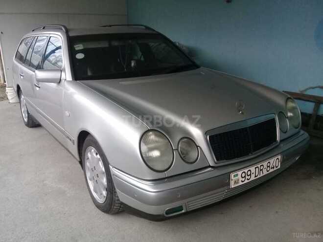 Mercedes E 240 1998, 352,423 km - 2.4 l - Zaqatala