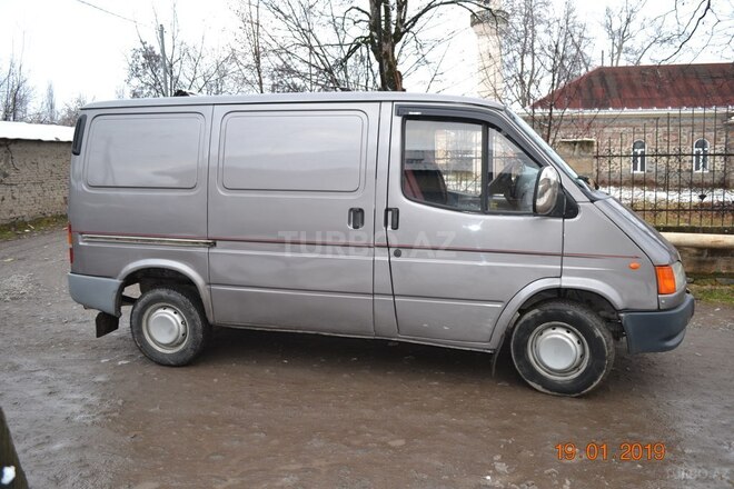 Ford Transit 1999, 199,000 km - 2.5 l - Oğuz
