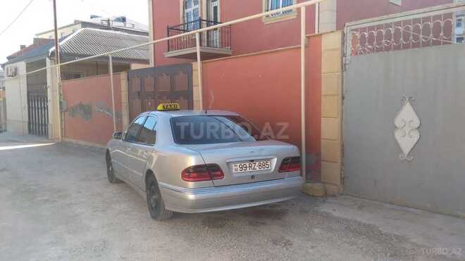 Mercedes E 220 1999, 543,192 km - 2.2 l - Bakı
