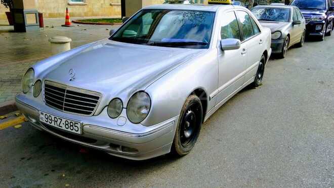Mercedes E 220 1999, 543,192 km - 2.2 l - Bakı