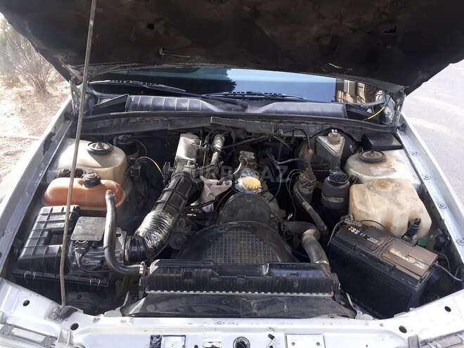 Opel Omega 1987, 297,000 km - 2.0 л - Bakı