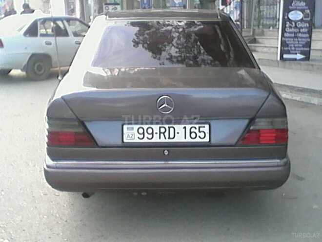 Mercedes C 200 1992, 251,445 km - 2.0 л - Bakı