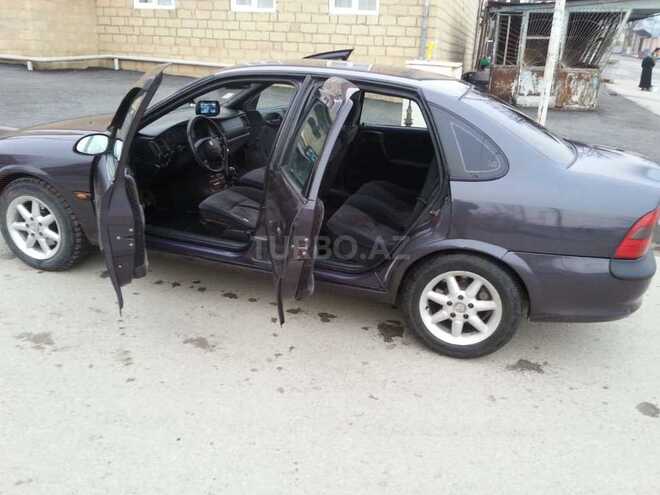 Opel Vectra 1996, 394,000 km - 2.0 l - Şamaxı