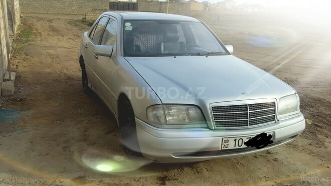 Mercedes C 220 1994, 305,000 km - 2.2 l - Bakı