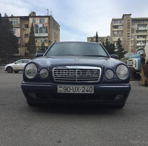 Mercedes E 240 1998, 220,000 km - 2.4 л - Bakı
