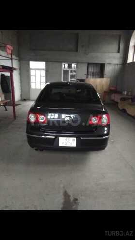 Volkswagen Passat 2005, 247,000 km - 2.0 l - Quba