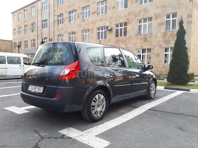 Renault Grand Scenic 2007, 145,760 km - 1.5 l - Qax