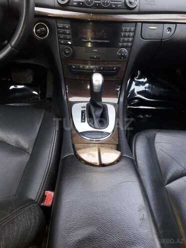 Mercedes E 270 2002, 253,000 km - 2.7 л - Bakı