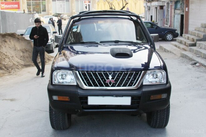 Mitsubishi L200 2003, 417,000 km - 2.5 l - Bakı