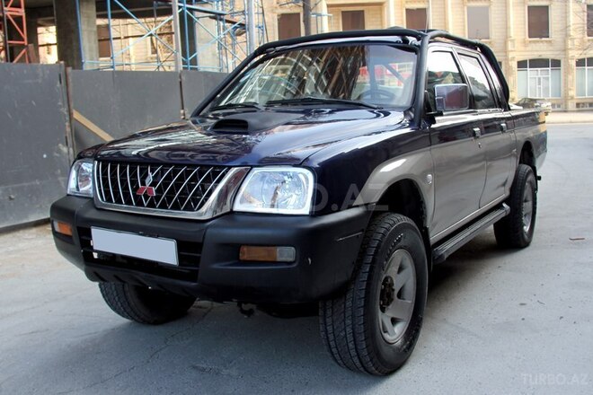 Mitsubishi L200 2003, 417,000 km - 2.5 l - Bakı