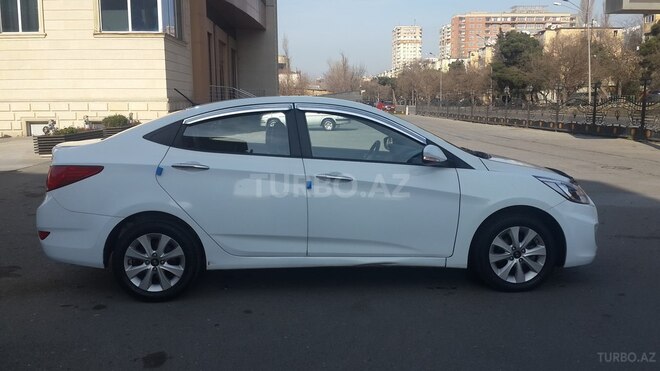 Hyundai Accent 2015, 34,000 km - 1.4 l - Bakı