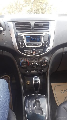 Hyundai Accent 2015, 34,000 km - 1.4 l - Bakı
