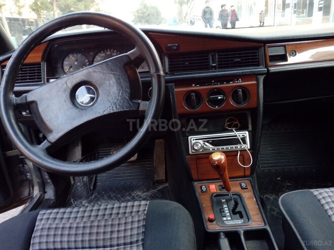 Mercedes 190 1991, 362,000 km - 2.0 л - Sumqayıt