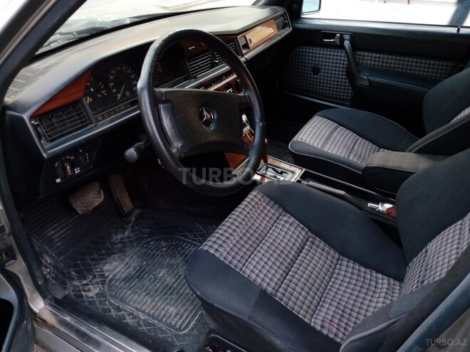 Mercedes 190 1991, 362,000 km - 2.0 л - Sumqayıt