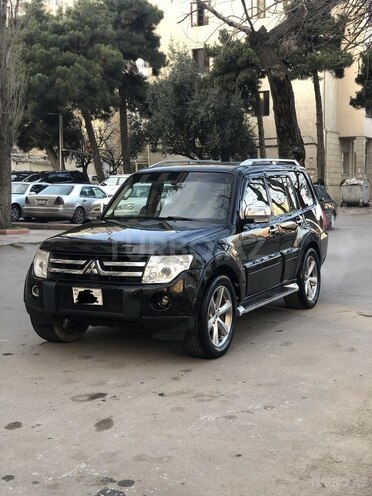 Mitsubishi Pajero 2007, 222,500 km - 3.0 л - Bakı