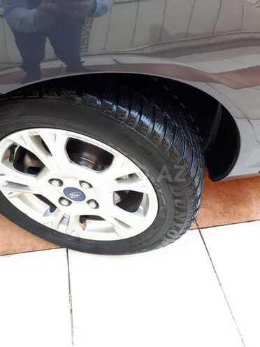 Ford Fiesta 2014, 82,976 km - 1.6 l - Bakı