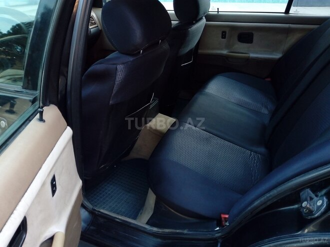BMW 318 1995, 250,000 km - 1.8 l - Sumqayıt