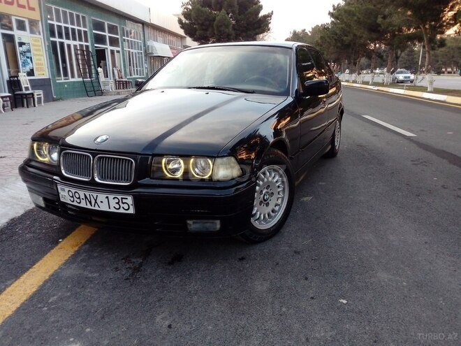 BMW 318 1995, 250,000 km - 1.8 l - Sumqayıt
