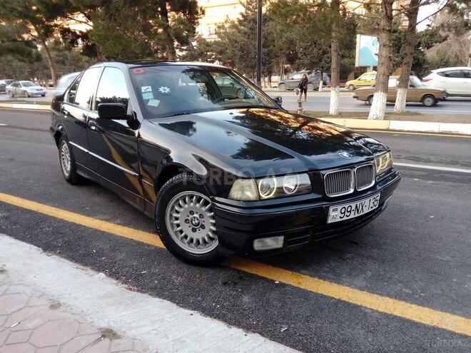 BMW 318 1995, 250,000 km - 1.8 l - Sumqayıt