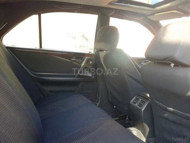 Mercedes E 320 1997, 348,948 km - 3.2 л - Bakı