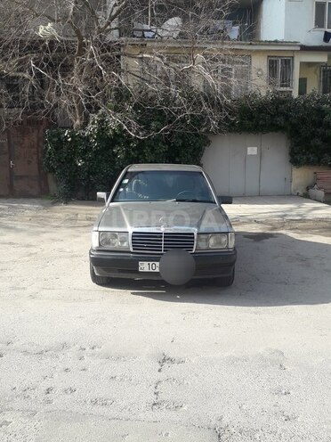 Mercedes 190 1991, 21,855 km - 2.0 л - Bakı