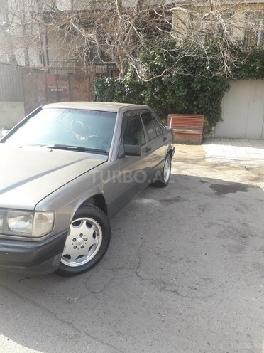 Mercedes 190 1991, 21,855 km - 2.0 л - Bakı