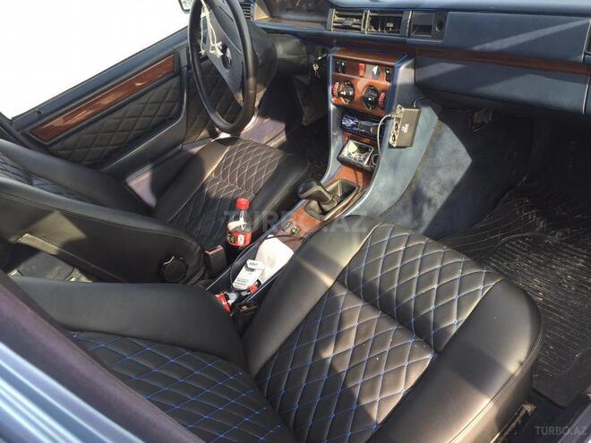 Mercedes E 220 1991, 440,798 km - 2.2 l - Bakı