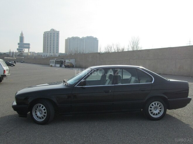 BMW 520 1991, 350,000 km - 2.0 l - Bakı