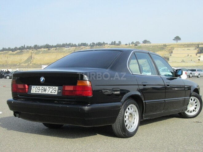 BMW 520 1991, 350,000 km - 2.0 l - Bakı