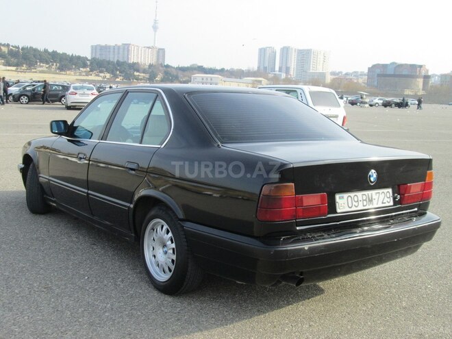 BMW 520 1991, 350,000 km - 2.0 l - Bakı