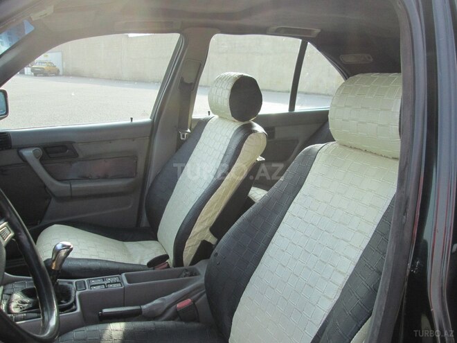 BMW 520 1991, 350,000 km - 2.0 l - Bakı
