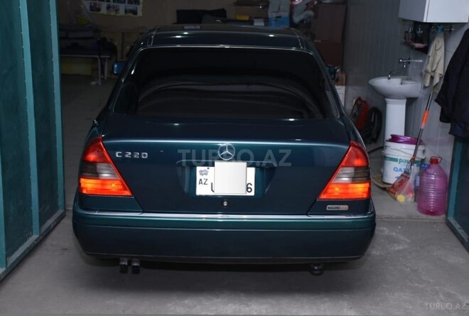 Mercedes C 220 1996, 119,000 km - 2.2 l - Bakı